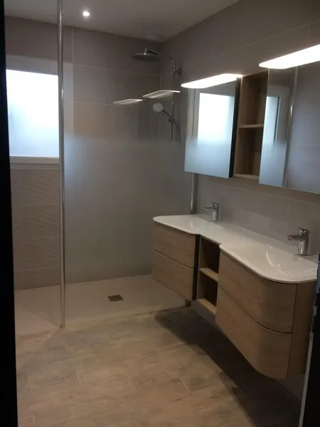 Salle de bains, La Rochelle, Ekidoma