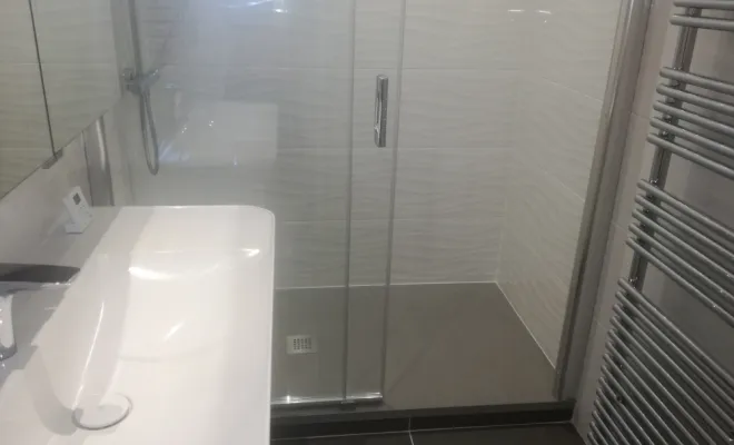 Salle de Bains, Rochefort, Ekidoma